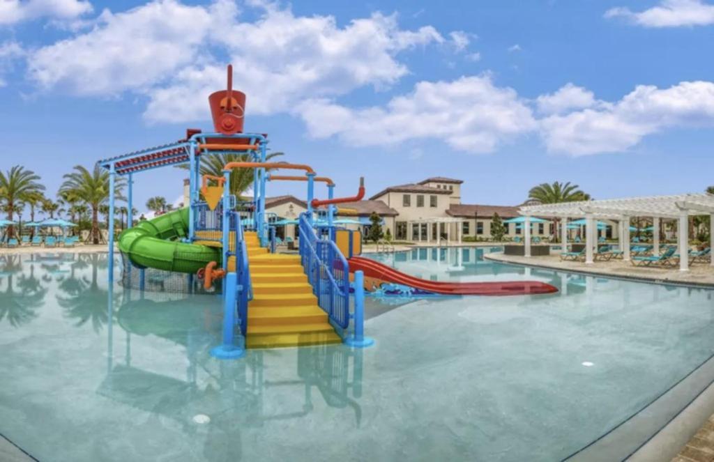5 Bedrooms - 4,5 Bathrooms - Windsor At Westside 8928 Sa オーランド エクステリア 写真