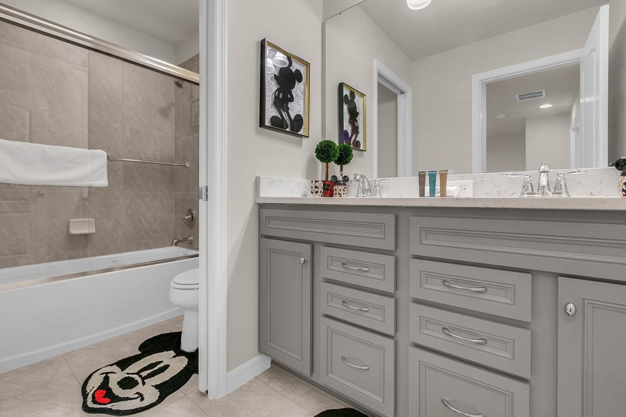 5 Bedrooms - 4,5 Bathrooms - Windsor At Westside 8928 Sa オーランド エクステリア 写真